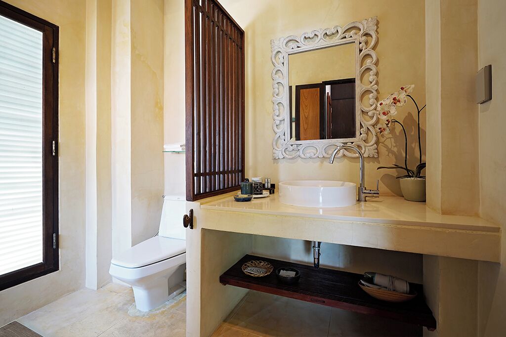 two bedroom villa | bathroom | free toiletries, hair dryer, slippers, bidet