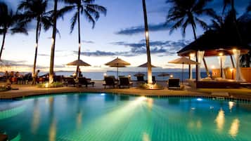 Outdoor pool, open 8:00 AM to 7:00 PM, pool umbrellas, pool loungers
