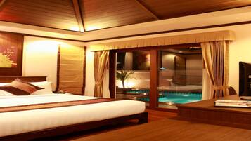 Private Plunge Pool Villa | In-room safe, blackout curtains, free cots/infant beds, free WiFi
