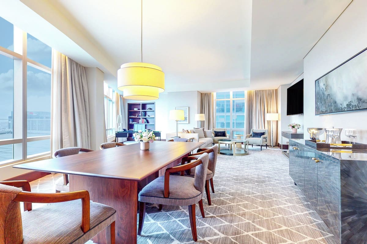 Suite, 1 King Bed (Penthouse South Suite)