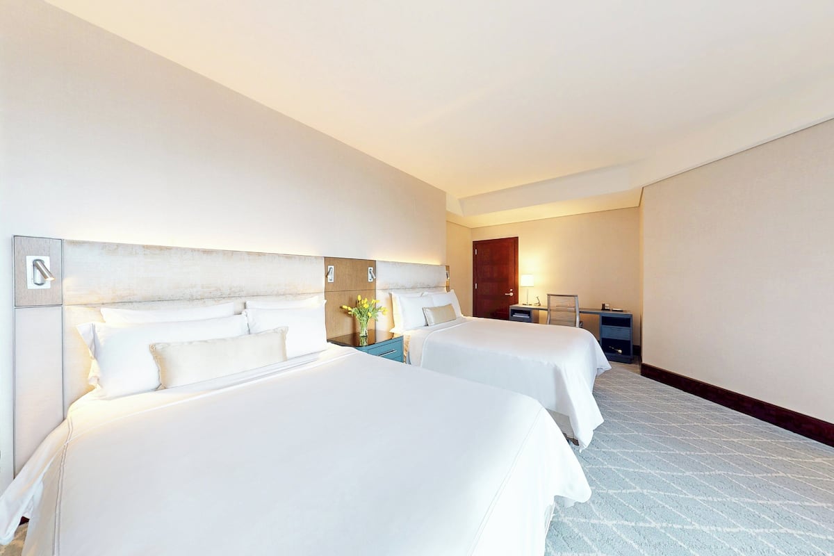1 bedroom, minibar, in-room safe, desk