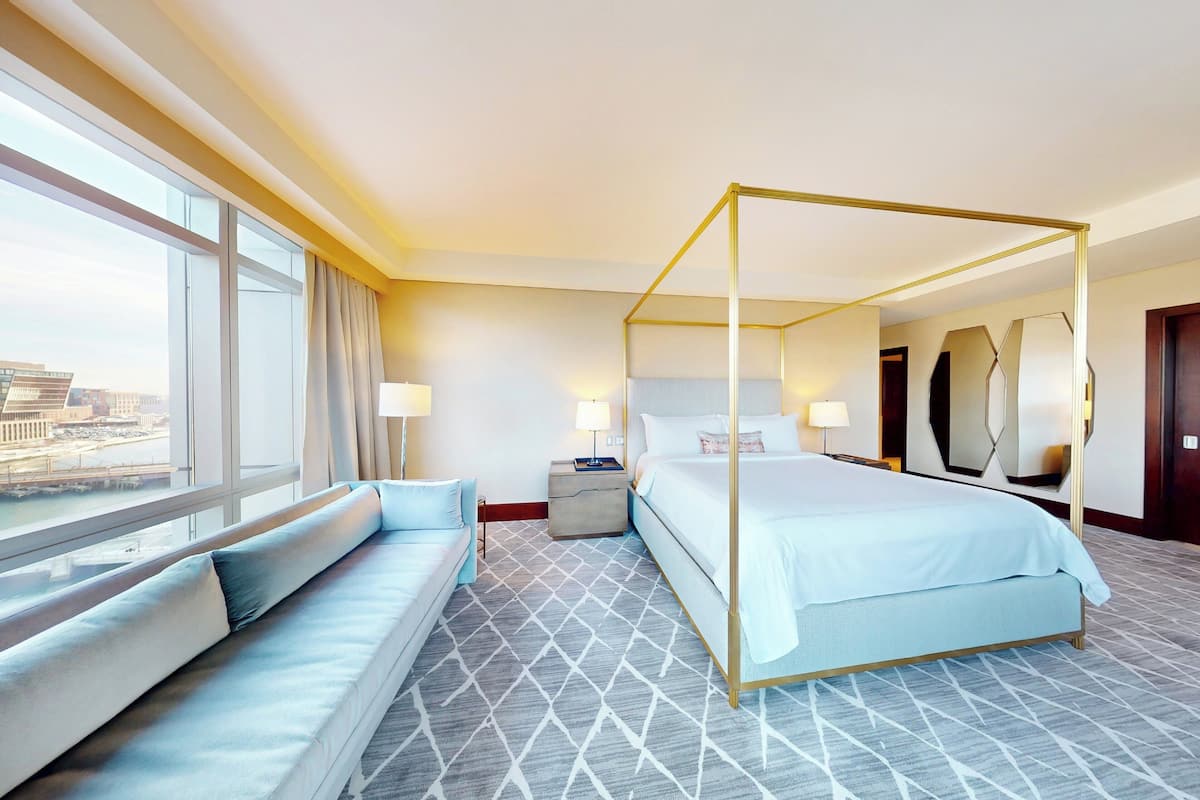 Presidential Suite, Multiple Beds | Minibar, in-room safe, desk, laptop workspace