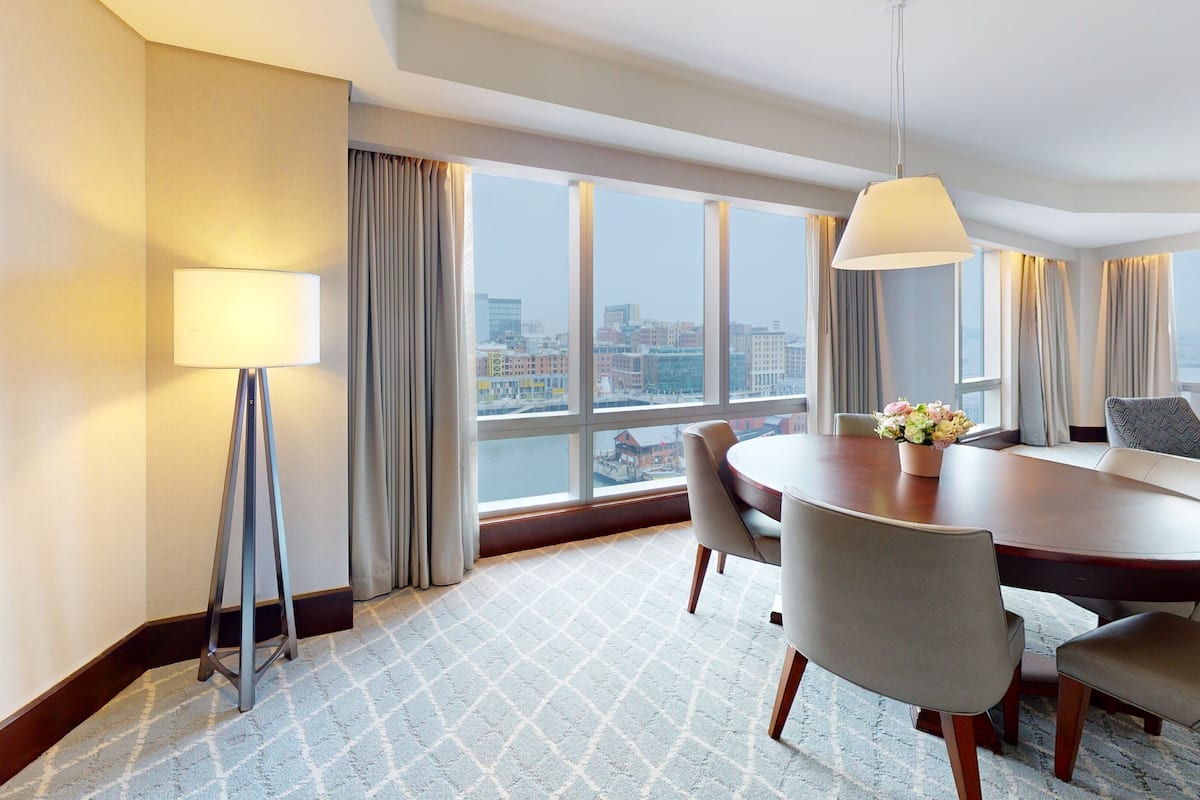 1 bedroom, minibar, in-room safe, desk