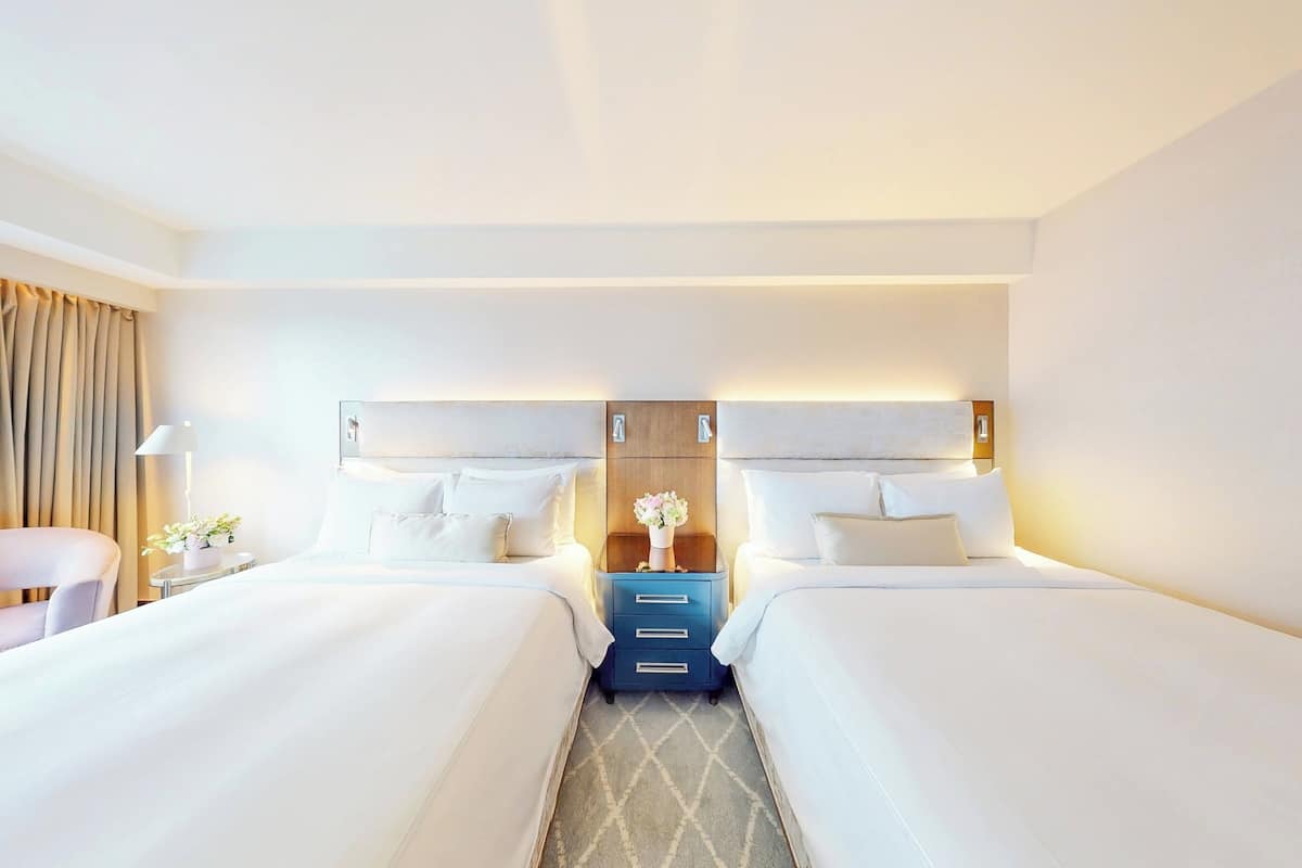 1 bedroom, minibar, in-room safe, desk