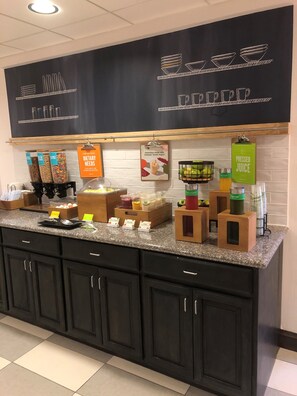 Restaurant - Hampton Inn & Suites Norfolk-Airport (Norfolk)