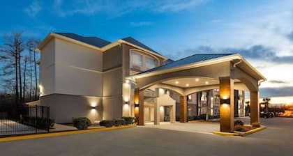 La Quinta Inn & Suites by Wyndham Houma
