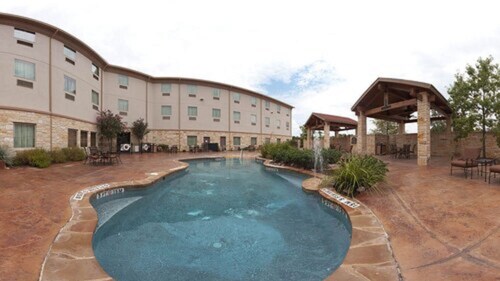 Holiday Inn Express Salado-Belton by IHG