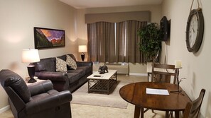 40-inch flat-screen TV with cable channels, TV - Mojave Edge (Mesquite)