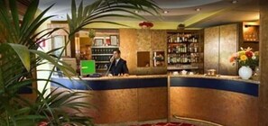 Lobby - Cinque Giornate (Milan)