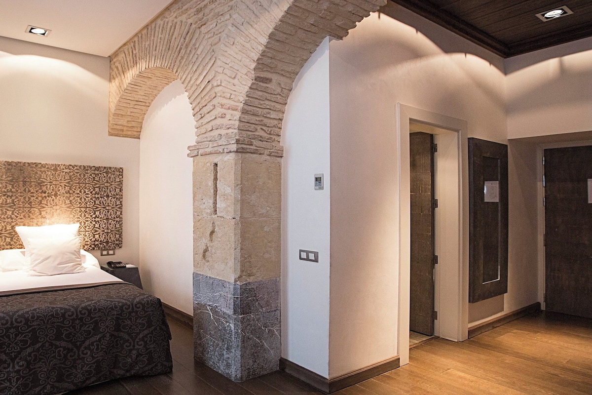 1 habitación, sábanas de algodón egipcio y ropa de cama de alta calidad