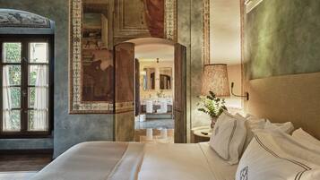 Presidential Room
