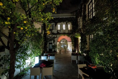 Hospes Palacio del Bailío, a Member of Design Hotels