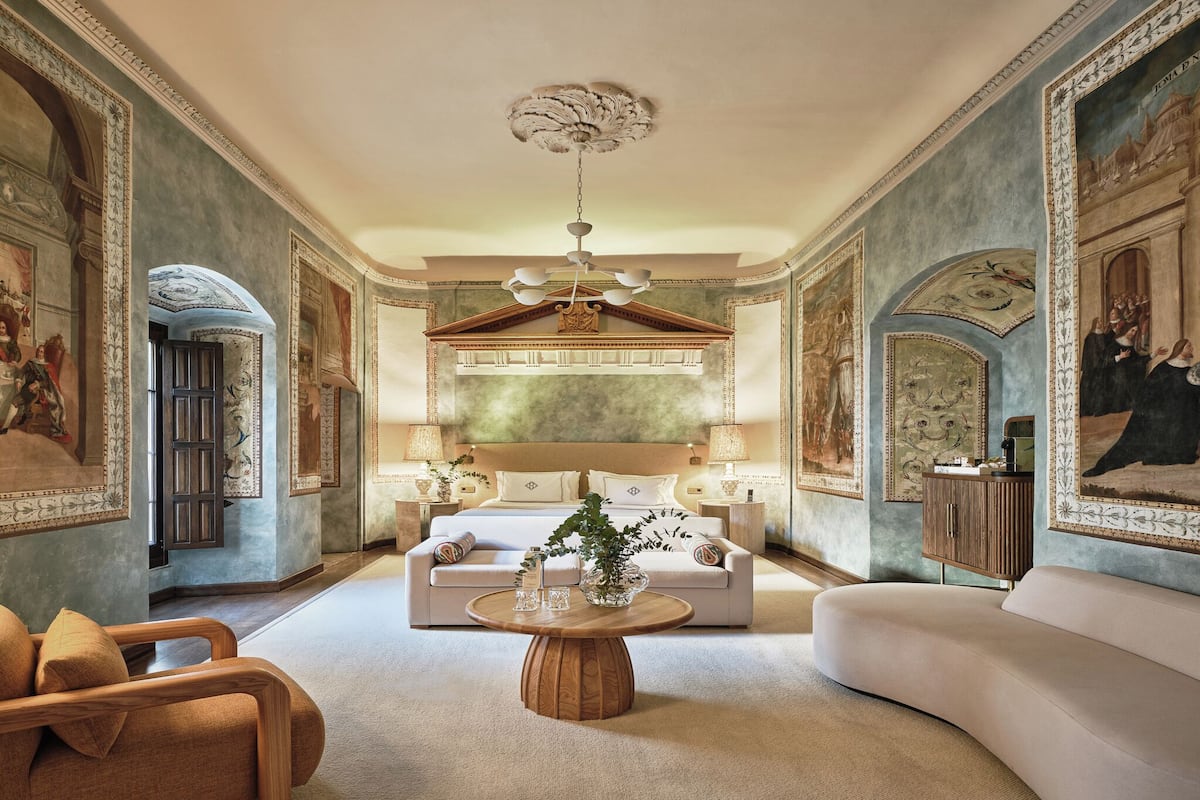 Junior Suite (Historic with soul) | Egyptian cotton sheets, premium bedding, down comforters