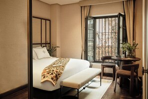 Egyptian cotton sheets, premium bedding, down duvets, memory-foam beds - Hospes Palacio del Bailío, a Member of Design Hotels (Córdoba)