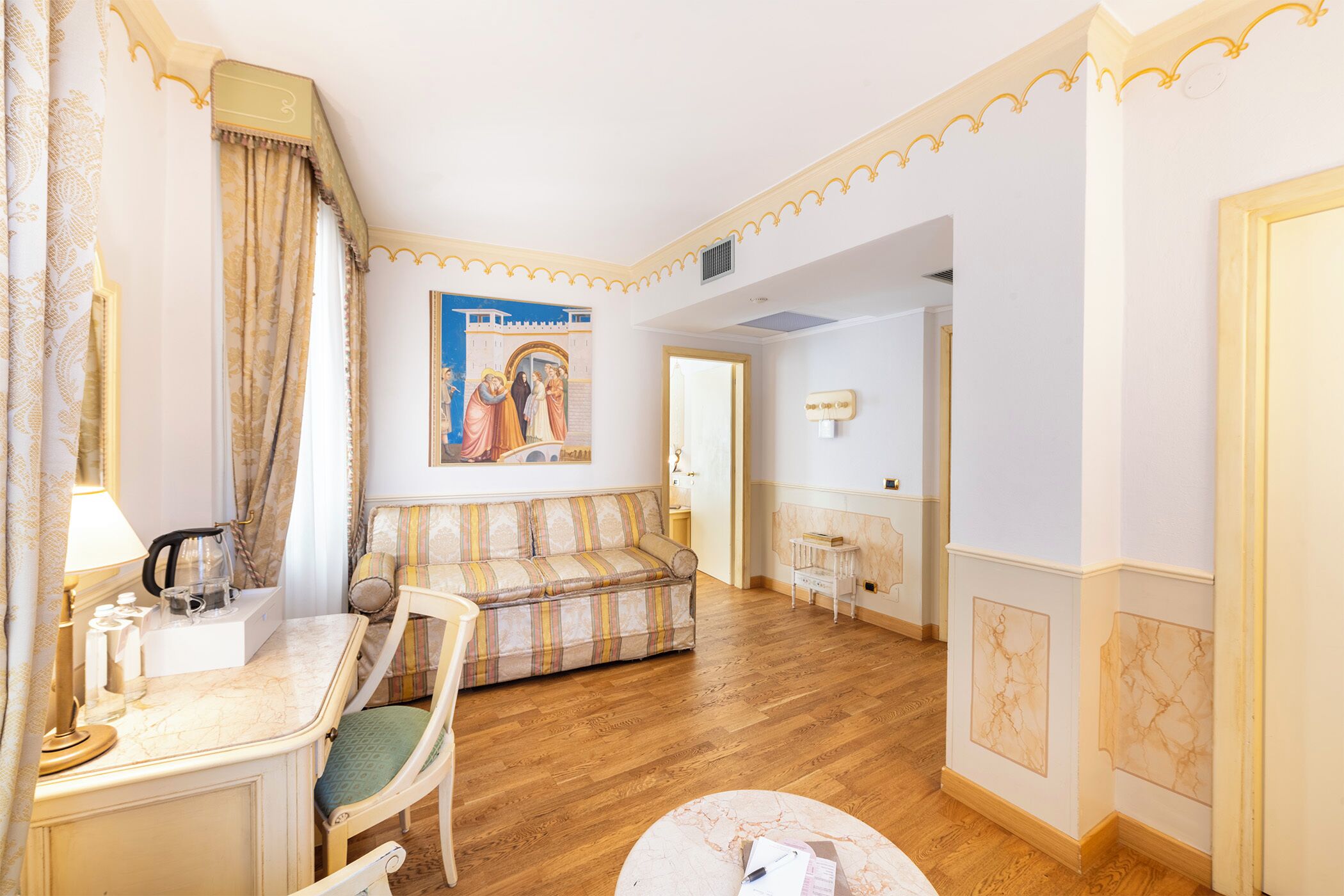 suite | living area | tv