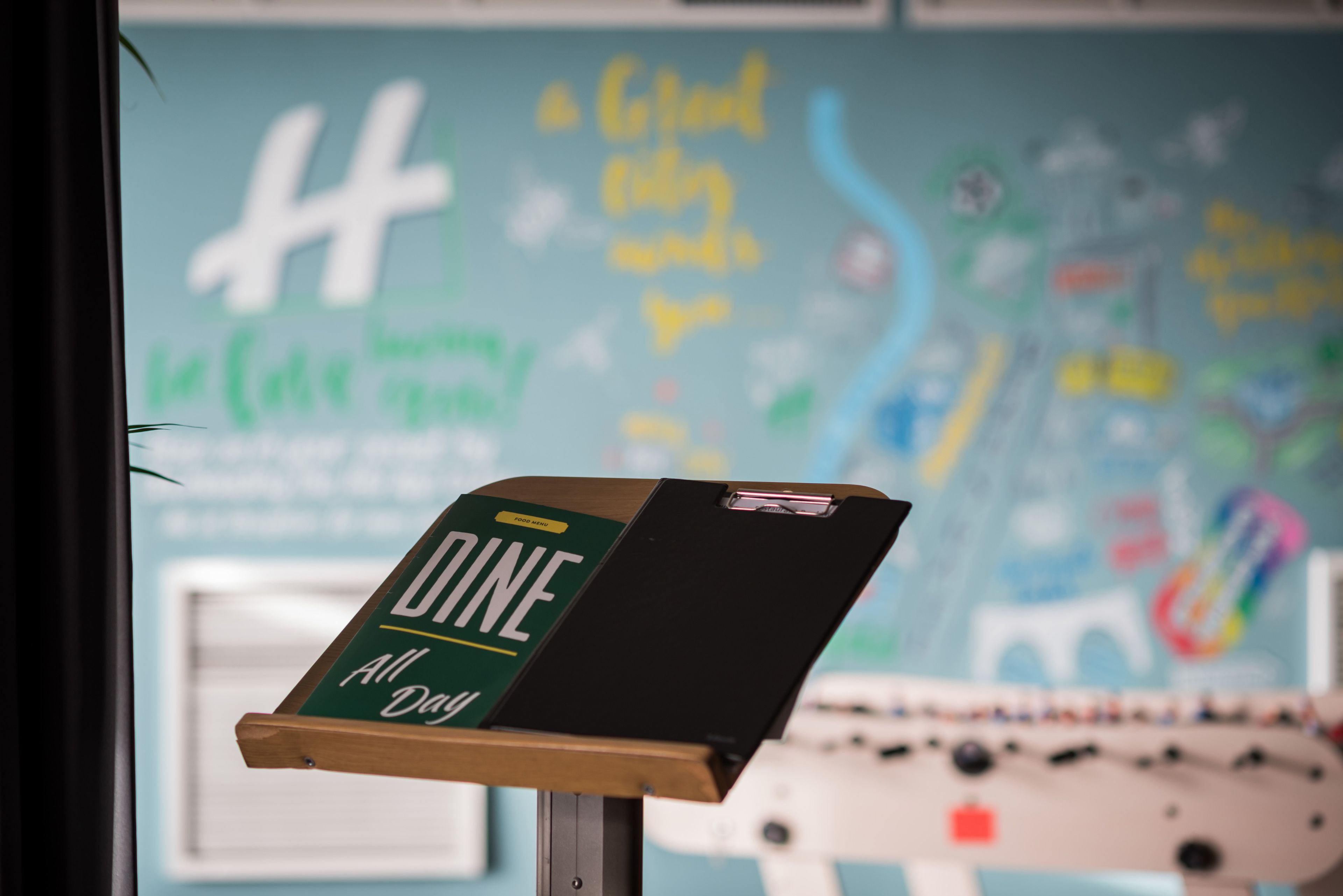 breakfast, lunch and dinner served