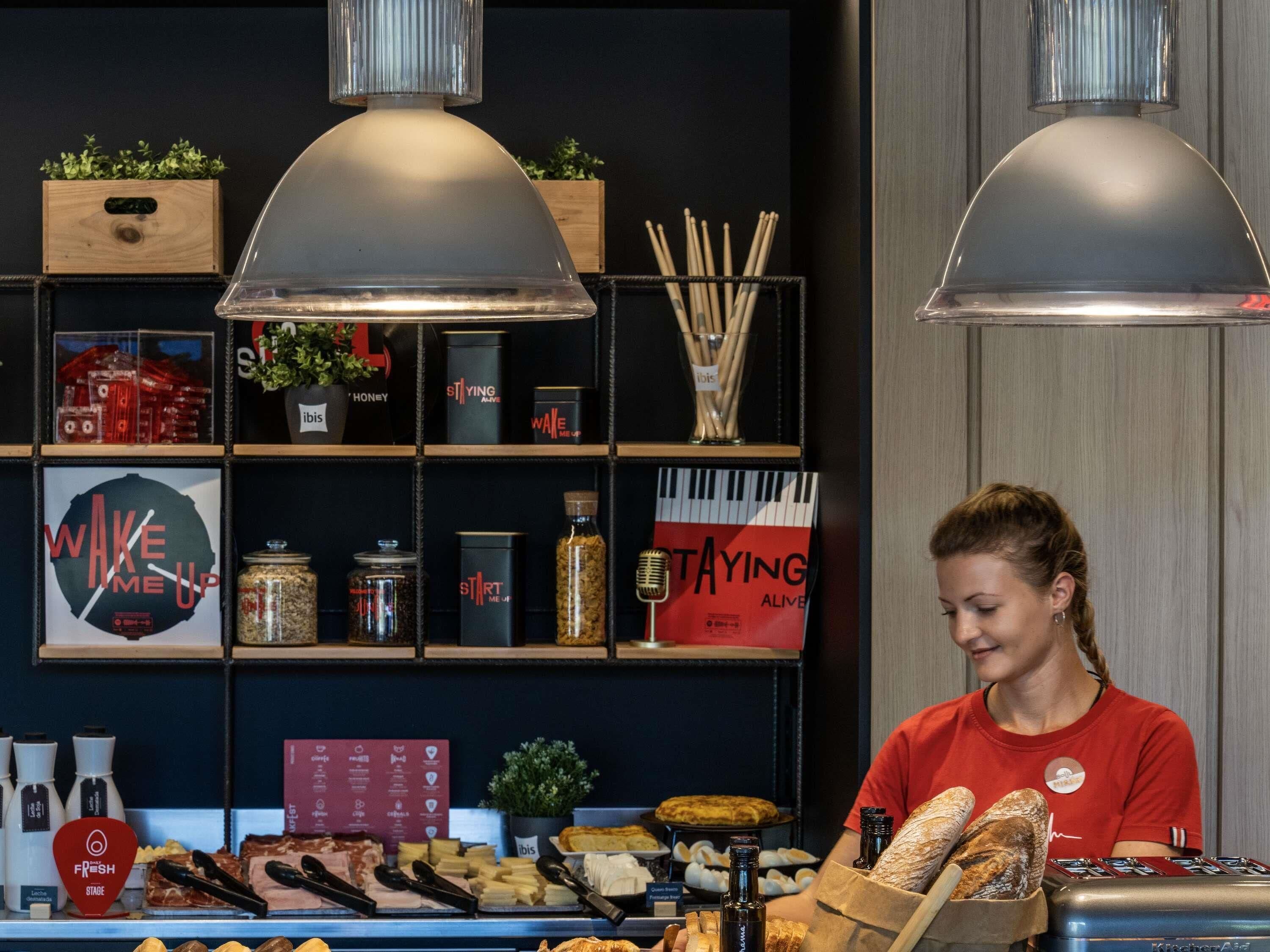 daily continental breakfast (eur 10.95 per person)