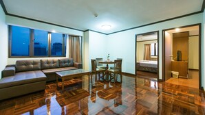 Unclassified image, 2 of 156, button - Omni Tower Sukhumvit Nana by Compass Hospitality (Bangkok)