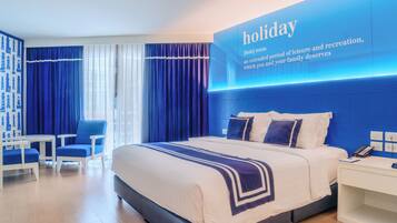 Deluxe Double Room | Free minibar items, in-room safe, desk, blackout drapes