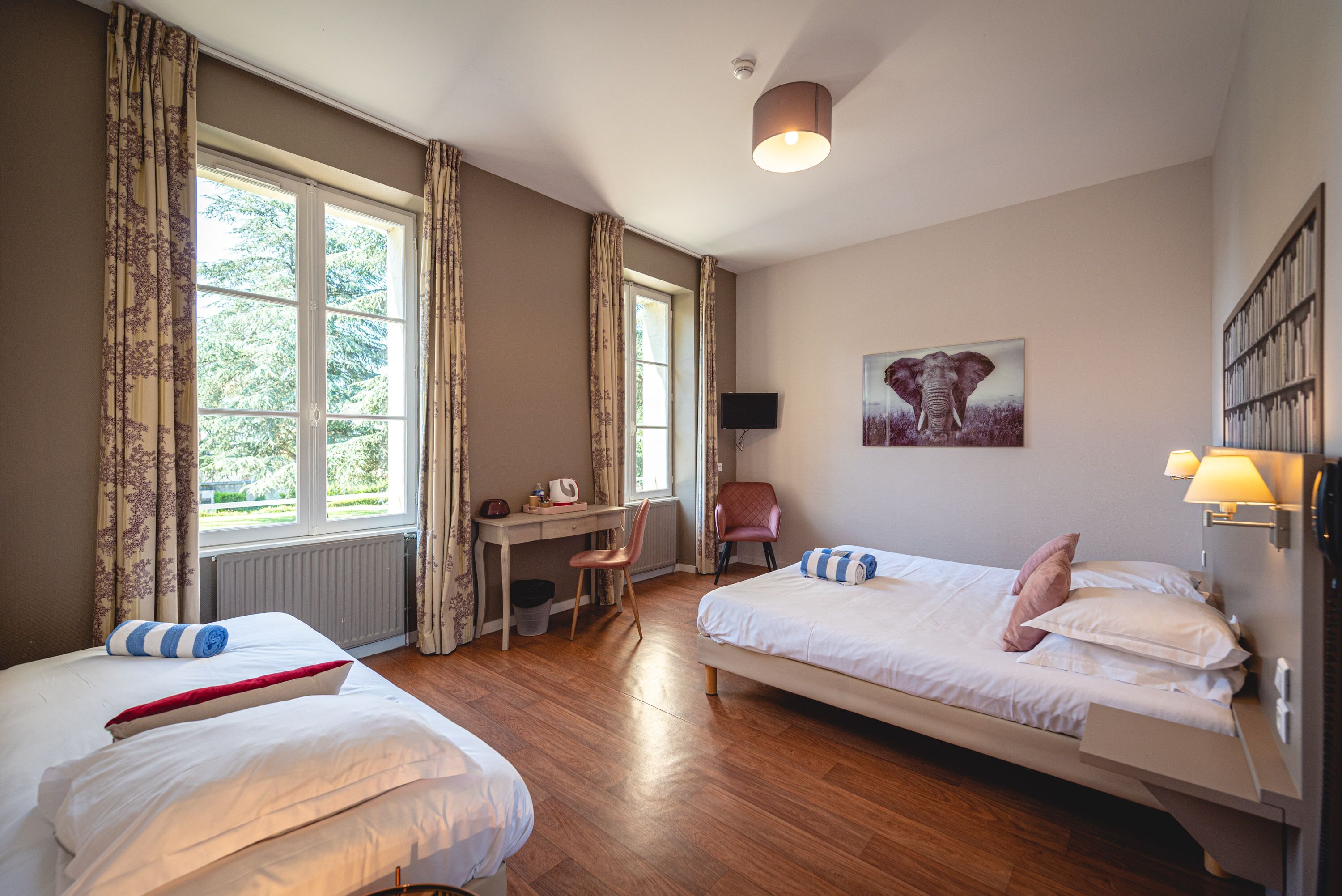 Tremannsrom | Skrivebord, wi-fi (inkludert) og sengetøy