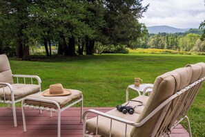 Room #10 Queen's Cottage | View from room - Devonfield Inn B&B (Lee)