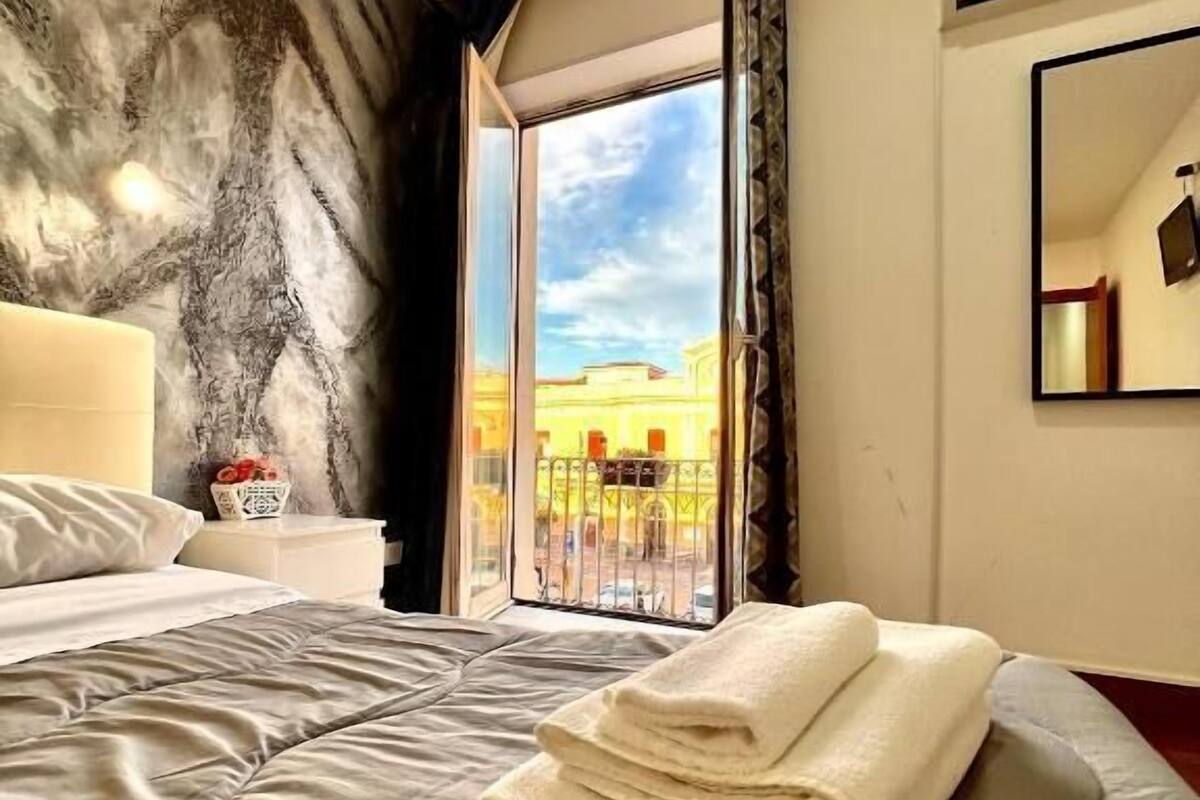 Superior Double Room, Balcony | Free WiFi, bed sheets