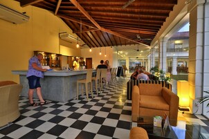 Bar (en la propiedad)