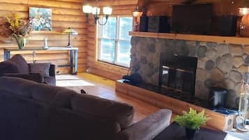标准小屋, 独立浴室 (Eagle Rock) | 起居区