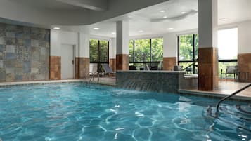 Una piscina techada