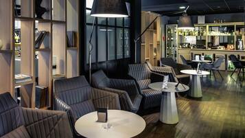 Bar (in der Unterkunft)