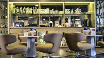 Bar (en el alojamiento)