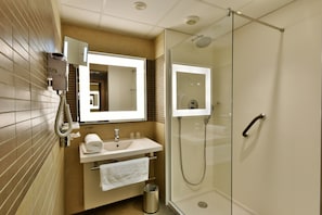 Shower, eco-friendly toiletries, hair dryer, towels