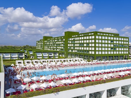 Innenpool, 3 Außenpools, Sonnenschirme, Liegestühle. Adam & Eve - All Inclusive - Adults Only