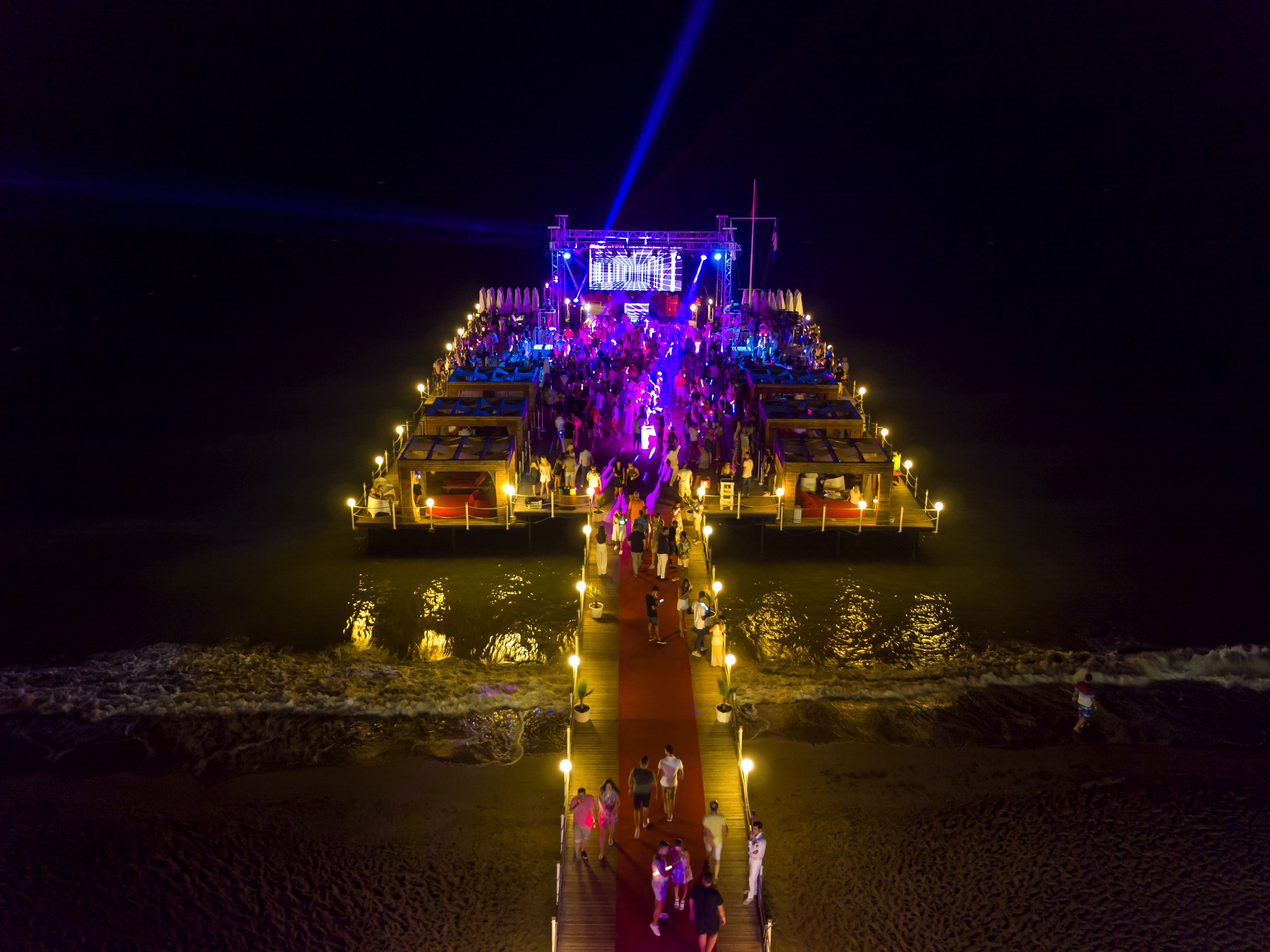 Foto - Adam & Eve - Adult Only