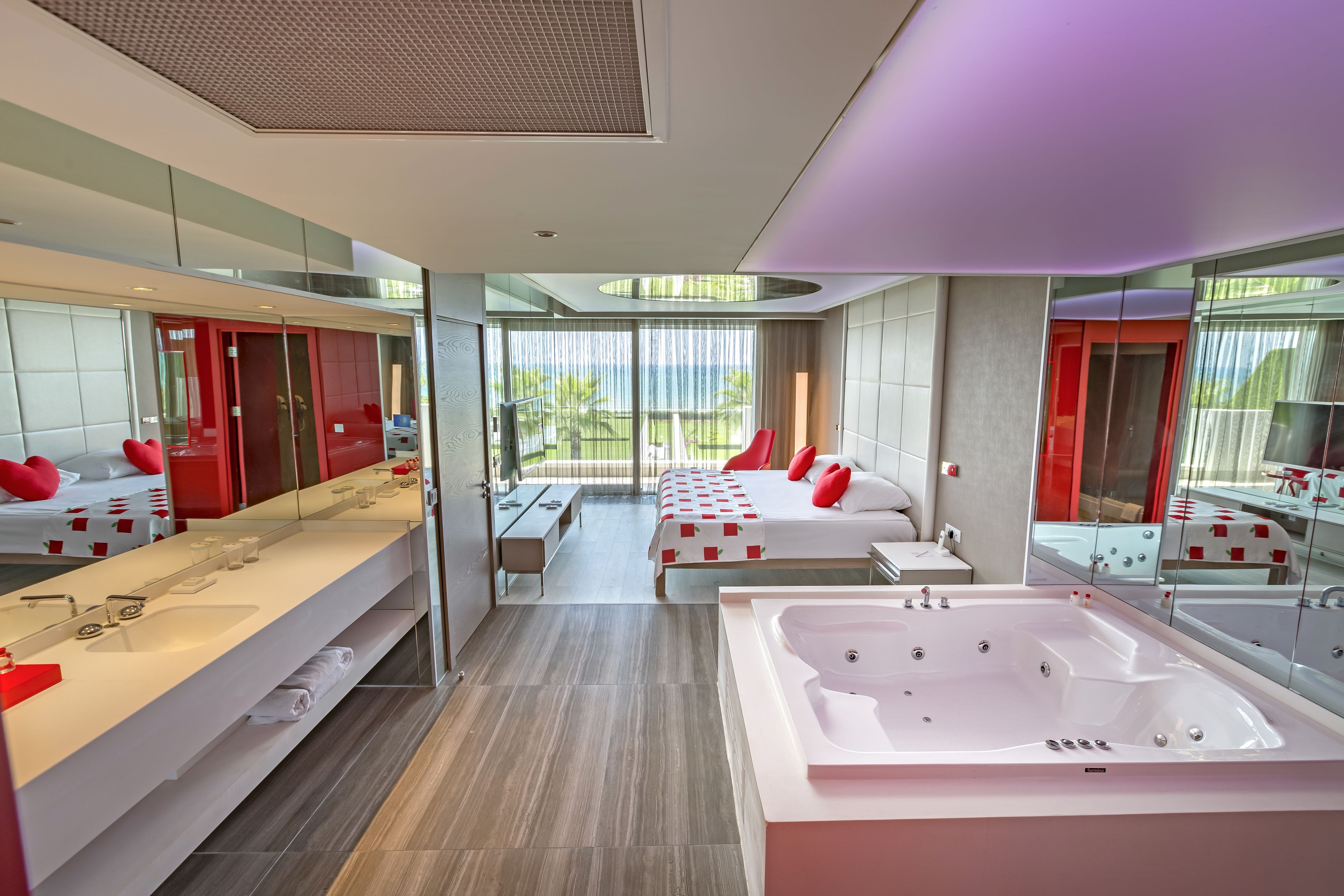 Foto - Adam & Eve - Adult Only