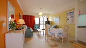 Junior Suite | Family dining