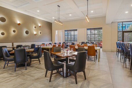Sheraton Tarrytown Hotel - Image 44