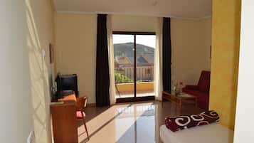 Habitación doble (Salon- 2 Adults) | Cortinas opacas, wifi gratis, ropa de cama