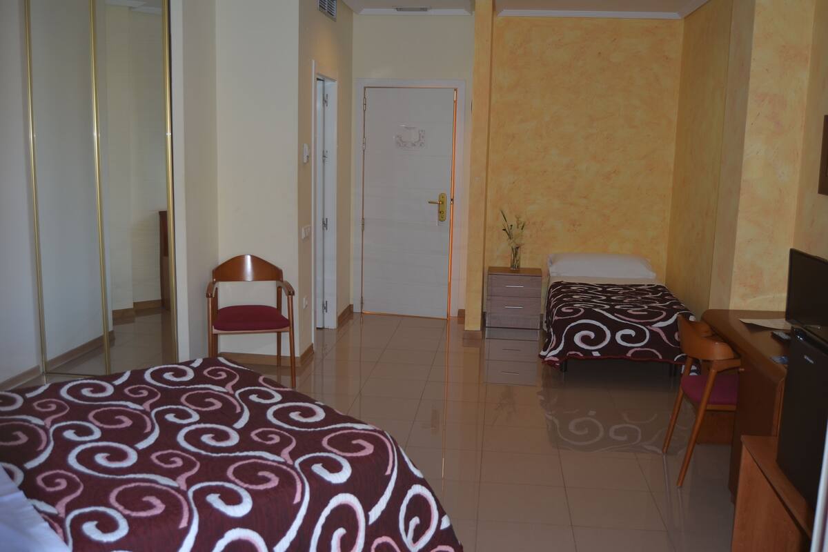 Blackout curtains, free WiFi, bed sheets