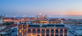 Porto Palace Hotel