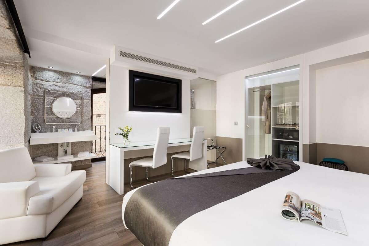 Premium bedding, Select Comfort beds, minibar, in-room safe