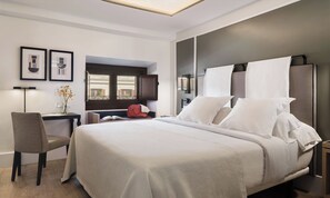 Ropa de cama de alta calidad, colchones Select Comfort y minibar 