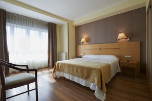 Habitació doble superior | Minibar, caixa forta a l'habitació, escriptori i wifi gratuïta 