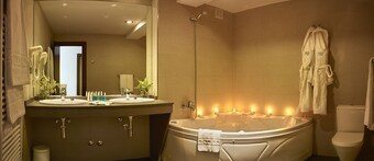 Hotel 40 Nudos
