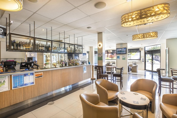 Breakfast, lunch and dinner served