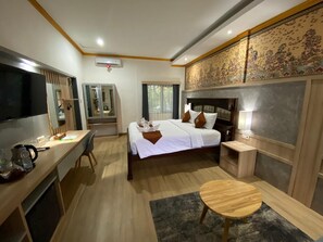 1 bedroom, individually decorated, individually furnished, desk - Melasti Kuta Beach Hotel and Spa (Kuta)