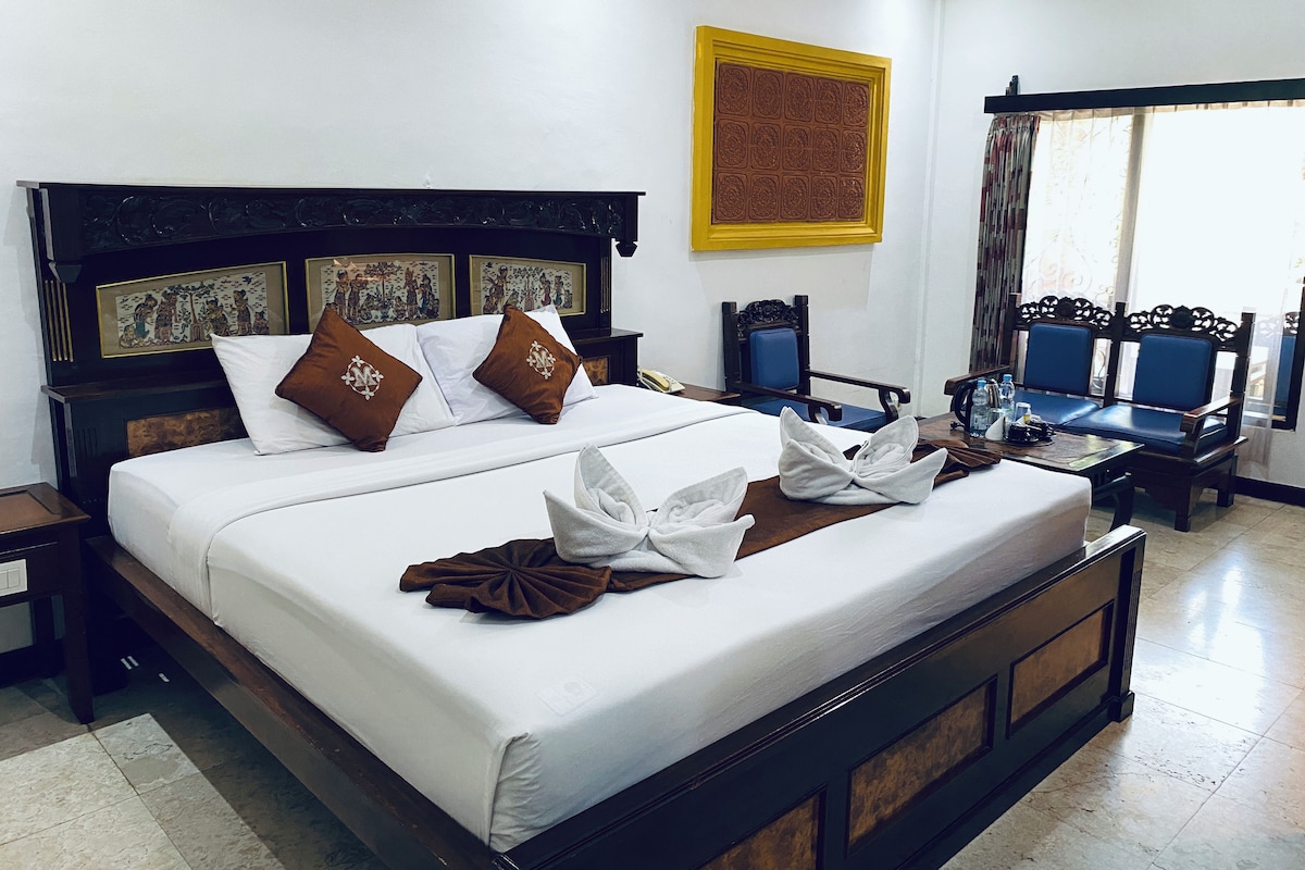 1 habitación, escritorio y sistema de insonorización 