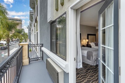 Best Western Plus Hotel At The Convention Center