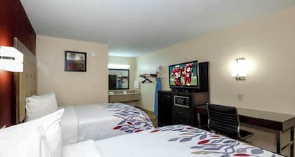 Red Roof Inn Columbus, MS