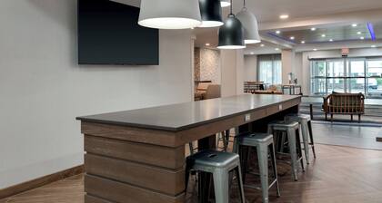 Fairfield Inn & Suites by Marriott Atlanta Stonecrest